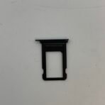 iPhone 8 64 GB Black Cracked Screen| As-Is Read Description - Image 9