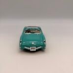 Maisto 1/24 Chevrolet Corvette Convertible Turquoise Cream Diecast Model Car - Image 6