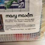 Mary Maxim Latch Hook Rug Kit Premium Rug Yarn Canvas Pattern - Image 4