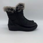 Women’s Winter Snow Boots Black Faux Fur Waterproof Size 7 - Image 6