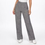 S.C.& Co Gingham Check Stretch Pants Size 4 Black White , Like New