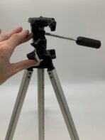 IIC Aluminum Camera Tripod 140cm / 55in Adjustable 3-Way Head Made in Taiwan - Image 4