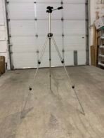 IIC Aluminum Camera Tripod 140cm / 55in Adjustable 3-Way Head Made in Taiwan - Image 6