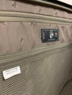 Heys Latitude 23” Hard Shell Luggage – 4 Wheel Spinner - Image 5