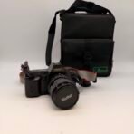 Canon T70 35mm Film Camera + Vivitar Zoom Lens Strap Bag - Image 9