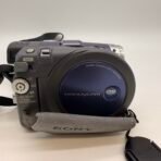 Sony Handycam DCR-DVD101 Camcorder Bundle Carl Zeiss DVD Video Camera - Image 2