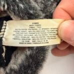 HEAD winter gloves with faux fur cuff, size Medium. 	•	Warm insulated interior 	•	Soft faux fur trim 	•	Comfortable stretch fabric shell 	•	Adult women’s size M  Condition: gently used, clean and ready to wear. - Image 6