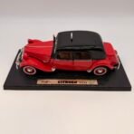 Maisto 1:18 Citroen 15CV 6 Cyl 1952 Taxi Diecast Special Edition w/ Box - Image 5