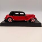 Maisto 1:18 Citroen 15CV 6 Cyl 1952 Taxi Diecast Special Edition w/ Box - Image 7
