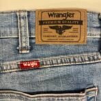 Wrangler Slim Straight Men’s Jeans 38x30 Light Wash – Used - Image 8