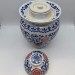 Vintage Chinese Jingdezhen Lidded Ginger / Pickle Jar – Blue Red – 1980s - Image 3
