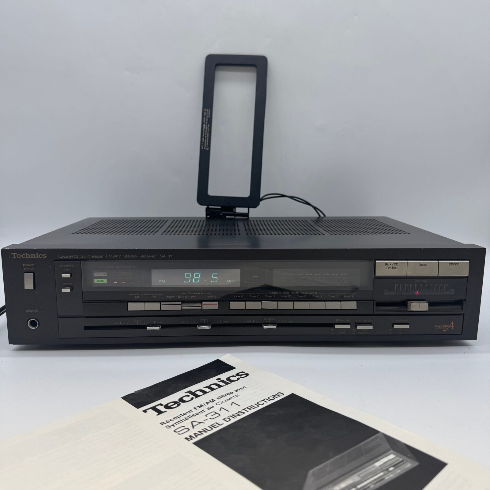 IMG_0560 Vintage 1980s Technics SA-311 Quartz Synthesizer FM/AM Stereo Made In Japan - Image 1