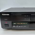 Vintage 2000s Toshiba SD-2200C Dual Disc DVD Player w/ Remote, TESTED - Image 3