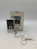 Flip Video Ultra Camcorder 4GB White Silver 120 Min w/ Box USB Tested Working