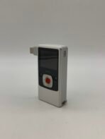 Flip Video Ultra Camcorder 4GB White Silver 120 Min w/ Box USB Tested Working - Image 4