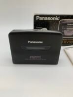 Panasonic RQ-XV30 Vintage Cassette Player Walkman w/ Box - Image 4
