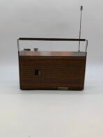Vintage SANYO Radio 10GA-895P AM FM Shortwave Woodgrain Portable Working Japan - Image 4