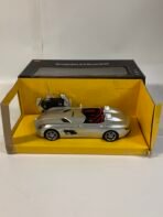 Rastar Mercedes-Benz SLR McLaren Z199 RC Car 1:12 Remote Control Silver Boxed Working - Image 6