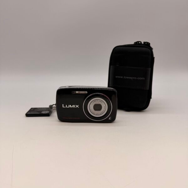 Panasonic Lumix DMC-S1 12MP Digital Camera With Case