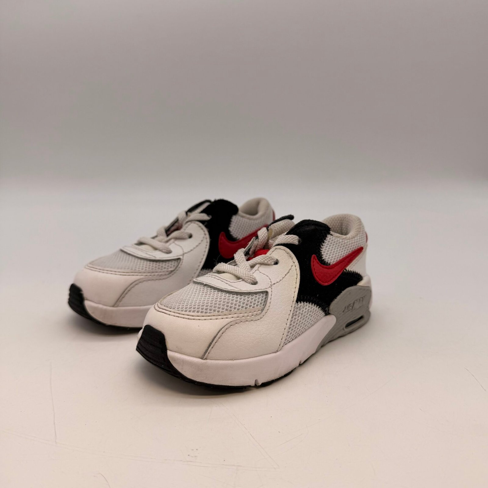 IMG_7377 Nike Air Max Toddler Sneakers Size 8C White Red Black Kids Shoes CD6893-105 - Image 1