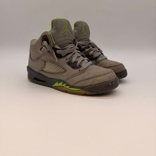Nike Air Jordan 5 Retro SE Craft Taupe Haze Green DQ3734-003 Youth 5Y