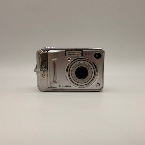 Fujifilm FinePix A500 5.1MP Digital Camera Tested Works Great AA Battery