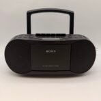 Sony CFD-S70 CD Radio Cassette Boombox Portable Stereo READ DESCRIPTION