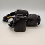 Nikon D40 DSLR Camera w/ Nikkor 18-55mm f/3.5-5.6G ED II Lens Kit - Image 3