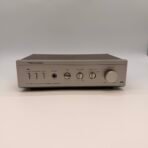 Realistic SA-150 Vintage Integrated Stereo Amplifier Wood Case Phono Tuner