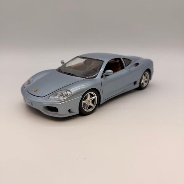 Ferrari 360 Modena 1999 1:18 Bburago Diecast Silver Italy