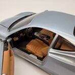 Ferrari 360 Modena 1999 1:18 Bburago Diecast Silver Italy - Image 4