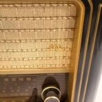 Grundig Classic 960 Retro AM/FM/SW Stereo Table Radio - Image 5