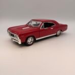 1967 Chevrolet Chevelle SS 396 Red Diecast Model Car 1:18 Opening Hood Doors - Image 3