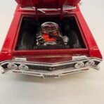 1967 Chevrolet Chevelle SS 396 Red Diecast Model Car 1:18 Opening Hood Doors - Image 8