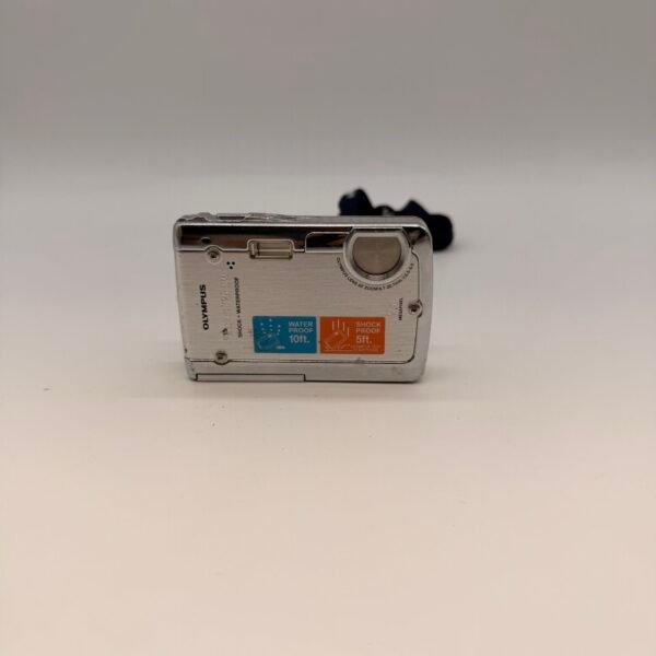 Olympus Stylus 720 SW Waterproof Camera Tested w/ Battery SD Card