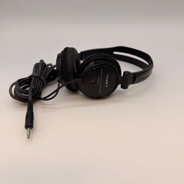 Sony MDR-V150 Wired Studio Monitor Headphones 3.5mm