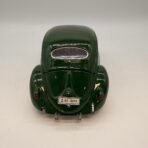 Bburago VW Beetle 1955 1:18 Diecast Green 1,000,000th - Image 3