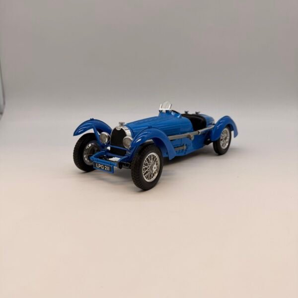 Burago Bugatti Type 59 1934 1:18 Diecast Model Car Blue Italy