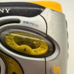 Sony Sports Walkman WM-FS111 FM/AM Cassette Player Mega Bass Tested Works - Image 8