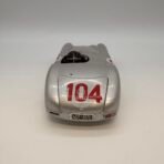 Maisto Mercedes Benz 300 SLR 1:18 Diecast Model Car #104 Vintage Display - Image 4
