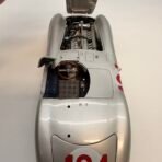 Maisto Mercedes Benz 300 SLR 1:18 Diecast Model Car #104 Vintage Display - Image 6
