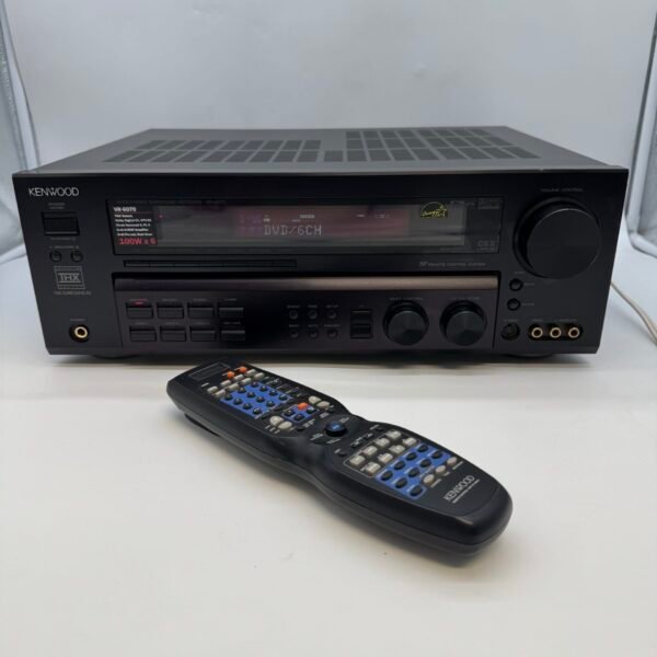 Kenwood VR-6070 audio/video surround receiver with original remote control
