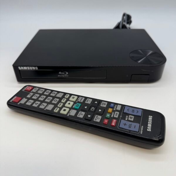 Samsung BD-F5700 Blu Ray DVD Player WiFi HDMI USB 1080p w/ Remote Tested Works!