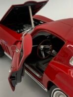 Vintage 1963 Corvette Stingray Diecast Model Car 1:18 Scale Maisto Taiwan Made - Image 6