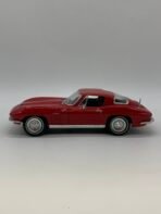 Vintage 1963 Corvette Stingray Diecast Model Car 1:18 Scale Maisto Taiwan Made - Image 5