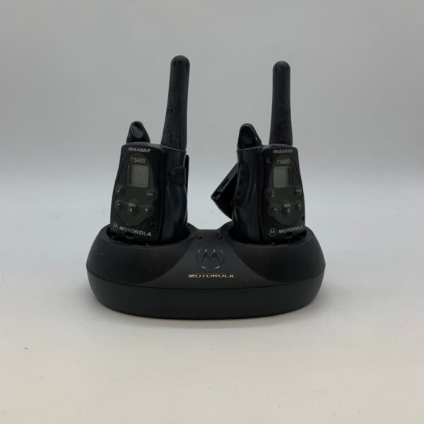 Motorola Talkabout T5420 Walkie Talkies Set w/ Charging Dock & Adapter 2-Way Radios
