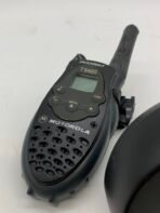 Motorola Talkabout T5420 Walkie Talkies Set w/ Charging Dock & Adapter 2-Way Radios - Image 5