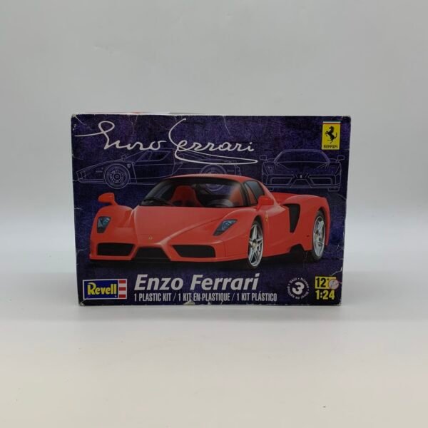 Revell Enzo Ferrari 1:24 Model Kit 2011 Plastic Kit Complete 151 Parts