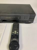 Vintage Toshiba VHS VCR W-625C 4 Head Hi Fi with Remote and Manual - Image 3