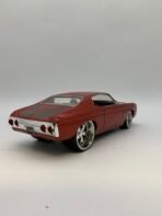 Vintage Style 1971 Chevy Chevelle Diecast Model Car 1:18 Foose Design Collectible - Image 4